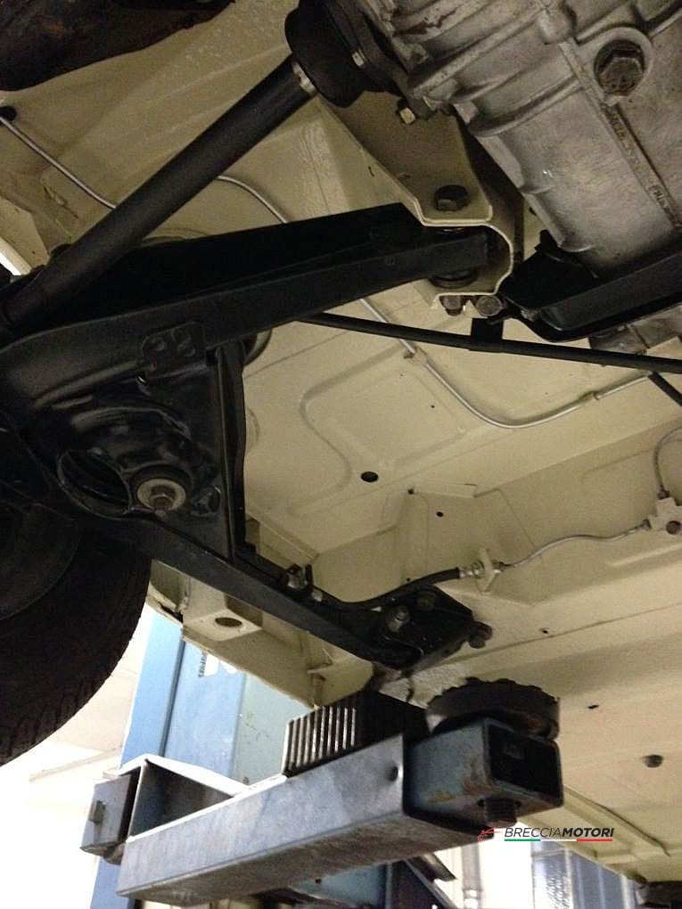 Restauro di Fiat 500 d'epoca eseguito a Como da Breccia Motori.